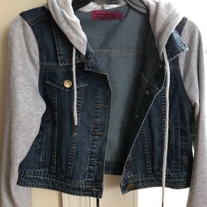 Hooded denim jacket